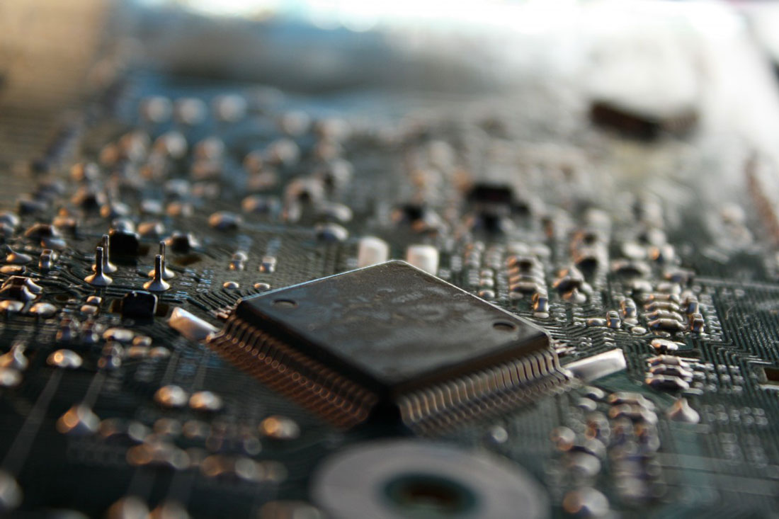 procesor - čip - mikro memorija